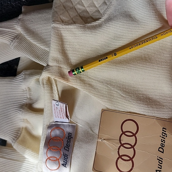 Vintage Sweater from Audi Design White/Cream size L - Picture 4 of 6